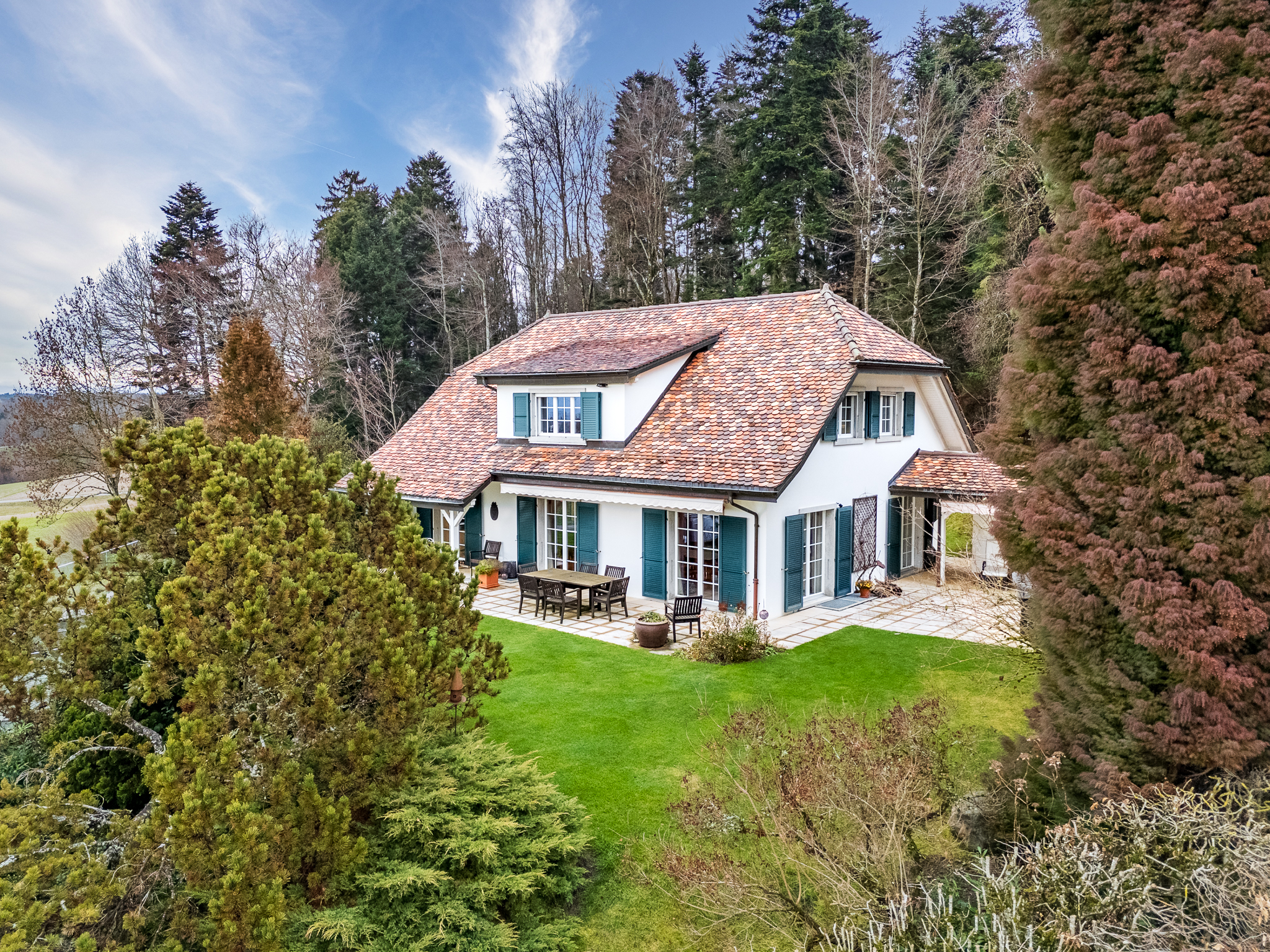 CUGY - Belle villa rénovée avec vue